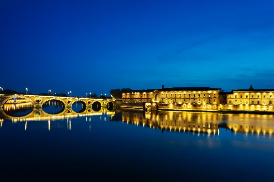 Pont Neuf di Tolosa di sera